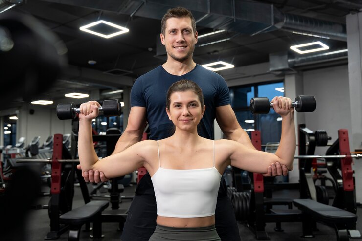 How Can A Personal Trainer In Evanston Il Help You Reach Your Fitness Goals?